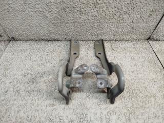 Петля капота SUZUKI WAGON R MH23S 2 ракурс