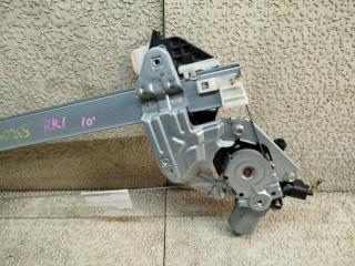 Стеклоподъемник правый передний HONDA STEPWGN RK1 3 ракурс