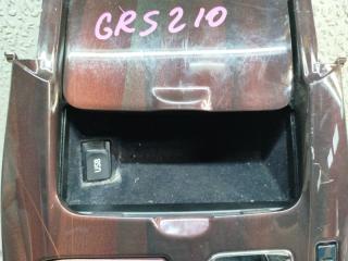 Консоль кпп TOYOTA CROWN GRS210 5 ракурс Консоль кпп TOYOTA CROWN GRS210 5 ракурс