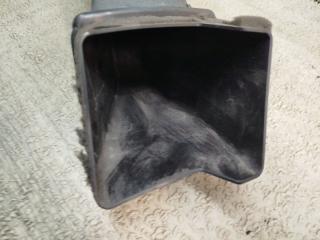 Воздухозаборник TOYOTA CROWN GRS210 17751-31360 4 ракурс Воздухозаборник TOYOTA CROWN GRS210 17751-31360 4 ракурс