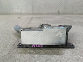 Блок предохранителей NISSAN SERENA RC24 24382 AD011 4 ракурс