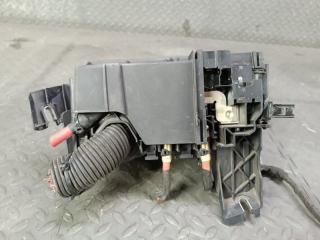 Блок предохранителей MERCEDES-BENZ A-CLASS W177 A1775404307 3 ракурс