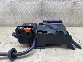 Блок предохранителей VOLKSWAGEN TOUAREG 7L 7L0937548B 5 ракурс