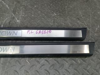 Накладка на порог TOYOTA CROWN GRS210 3 ракурс