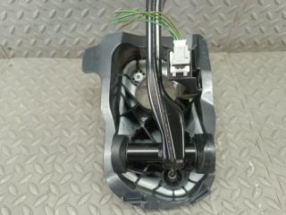 Педаль тормоза MERCEDES-BENZ C-CLASS W205 A2052920515 2 ракурс
