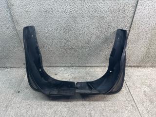 Брызговик задний NISSAN CIMA HF50 VQ30DET 1 ракурс