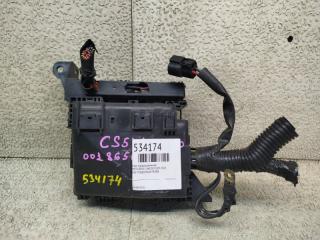 Блок предохранителей MITSUBISHI LANCER CS5W 4G93 1 ракурс
