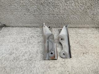 Петля капота MITSUBISHI MINICA H42V 1 ракурс