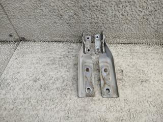 Петля капота SUZUKI MR WAGON MF21S 1 ракурс