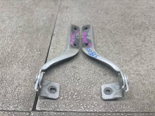 Петля капота SUZUKI EVERY DA64W 2 ракурс