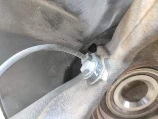 Суппорт правый передний HONDA STEPWGN RG1 K20A 5 ракурс Суппорт правый передний HONDA STEPWGN RG1 K20A 5 ракурс