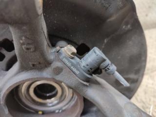 Ступица левая передняя TOYOTA ISIS ANM10 1AZ-FSE 5 ракурс