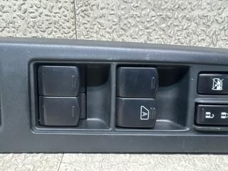 Блок упр. стеклоподьемниками правый передний SUBARU IMPREZA GP7 94263FJ000 4 ракурс Блок упр. стеклоподьемниками правый передний SUBARU IMPREZA GP7 94263FJ000 4 ракурс
