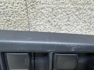 Блок упр. стеклоподьемниками правый передний SUBARU IMPREZA GP7 94263FJ000 5 ракурс Блок упр. стеклоподьемниками правый передний SUBARU IMPREZA GP7 94263FJ000 5 ракурс