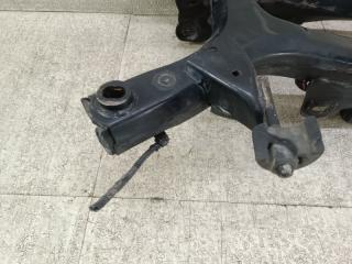 Балка подвески задняя TOYOTA PRIUS ZVW51 2ZR-FXE 4 ракурс Балка подвески задняя TOYOTA PRIUS ZVW51 2ZR-FXE 4 ракурс
