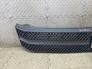 Решетка радиатора TOYOTA VOXY AZR60 53101-28220 2 ракурс