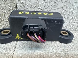 Датчик ускорения MERCEDES-BENZ C-CLASS W204 A0055421918 3 ракурс