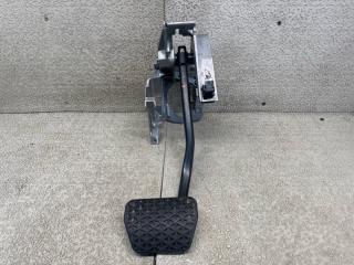 Педаль тормоза BMW X1 E84 N52B30AE 35006778979 3 ракурс Педаль тормоза BMW X1 E84 N52B30AE 35006778979 3 ракурс