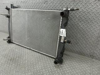 Радиатор основной AUDI A4 8EC BWE 3 ракурс Радиатор основной AUDI A4 8EC BWE 3 ракурс