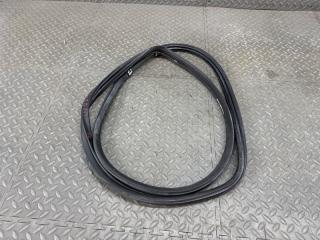 Уплотнение дверное TOYOTA ALTEZZA GXE10 2 ракурс