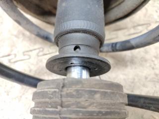 Стойка левая передняя MITSUBISHI LANCER CK1A 4G13 MR316067 4 ракурс Стойка левая передняя MITSUBISHI LANCER CK1A 4G13 MR316067 4 ракурс