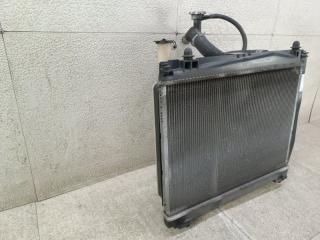 Радиатор основной TOYOTA SPADE NCP141 1NZ-FE 3 ракурс