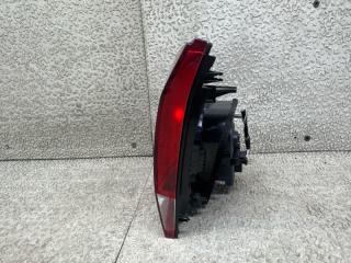 Вставка между стопов правая задняя VOLKSWAGEN GOLF 5K1 5K0945094 5 ракурс Вставка между стопов правая задняя VOLKSWAGEN GOLF 5K1 5K0945094 5 ракурс