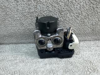 Блок abs TOYOTA NOAH AZR60 1AZ-FSE 44510-28120 3 ракурс Блок abs TOYOTA NOAH AZR60 1AZ-FSE 44510-28120 3 ракурс