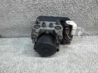 Блок abs TOYOTA NOAH AZR60 1AZ-FSE 44510-28120 5 ракурс Блок abs TOYOTA NOAH AZR60 1AZ-FSE 44510-28120 5 ракурс