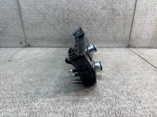 Климат-контроль BMW 5-SERIES G30 683444302 4 ракурс