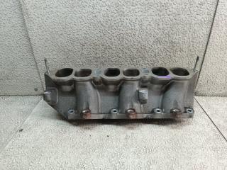 Коллектор впускной NISSAN ELGRAND PNE52 VQ35DE 2 ракурс