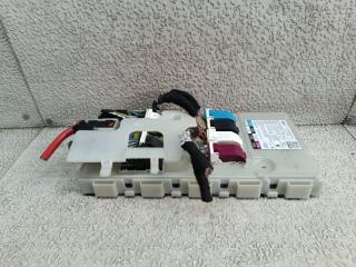 Блок предохранителей BMW 5-SERIES G30 B47D20A 61356994545 3 ракурс