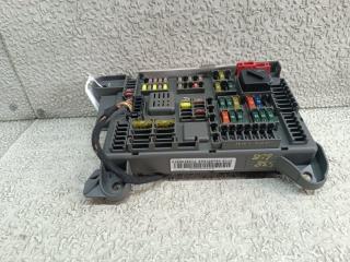 Блок предохранителей BMW X6 E71 518954021A 5 ракурс Блок предохранителей BMW X6 E71 518954021A 5 ракурс