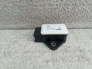 Датчик ускорения MERCEDES-BENZ E-CLASS W212 0265005735 3 ракурс