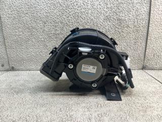 Мотор охлаждения батареи TOYOTA PRIUS ZVW51 2ZR-FXE G9230-47050 4 ракурс Мотор охлаждения батареи TOYOTA PRIUS ZVW51 2ZR-FXE G9230-47050 4 ракурс