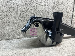 Педаль тормоза MERCEDES-BENZ E-CLASS W212 A2042902201 2 ракурс