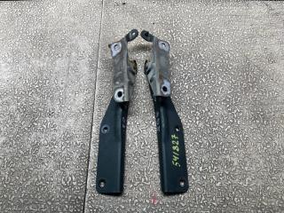 Петля капота SUBARU FORESTER 2003