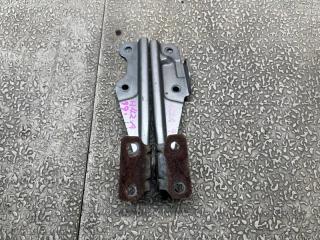 Петля капота MITSUBISHI TOPPO BJ H42A 1 ракурс