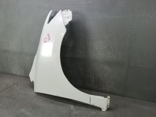 Крыло правое переднее NISSAN ELGRAND TNE52 QR25DE 631001JB0B 2 ракурс