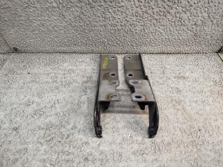Петля капота MITSUBISHI TOPPO H82A 2 ракурс