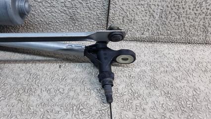 Трапеция дворников BMW X1 E84 N46B20BD 4 ракурс Трапеция дворников BMW X1 E84 N46B20BD 4 ракурс