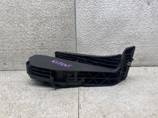 Педаль подачи топлива BMW X1 E84 N46B20BD 747665-00 5 ракурс
