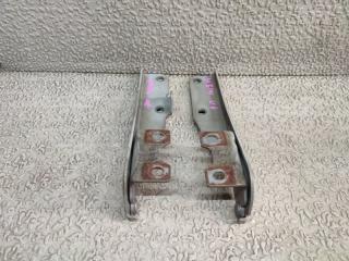 Петля капота MITSUBISHI EK WAGON H81W 2 ракурс Петля капота MITSUBISHI EK WAGON H81W 2 ракурс