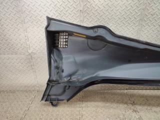 Планка на капот BMW X1 F48 51717350539 2 ракурс