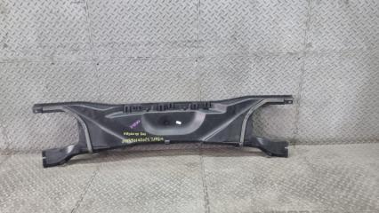 Планка на капот BMW X1 E84 64316924277 1 ракурс