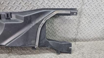 Планка на капот BMW X1 E84 64316924277 4 ракурс
