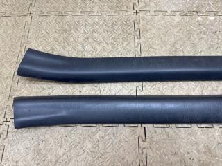 Накладка на порог TOYOTA RAUM EXZ10 67918-46010 3 ракурс Накладка на порог TOYOTA RAUM EXZ10 67918-46010 3 ракурс