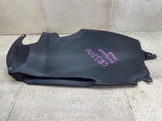 Пластиковая крышка на двс передняя правая TOYOTA CROWN