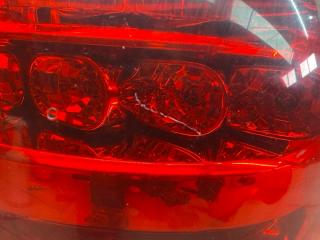 Стоп-сигнал правый задний TOYOTA WISH ZNE14 1ZZ-FE 68-3 4 ракурс