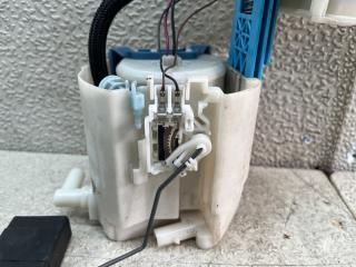 Топливный насос TOYOTA VELLFIRE GGH25 2GR-FE 77020-58010 3 ракурс